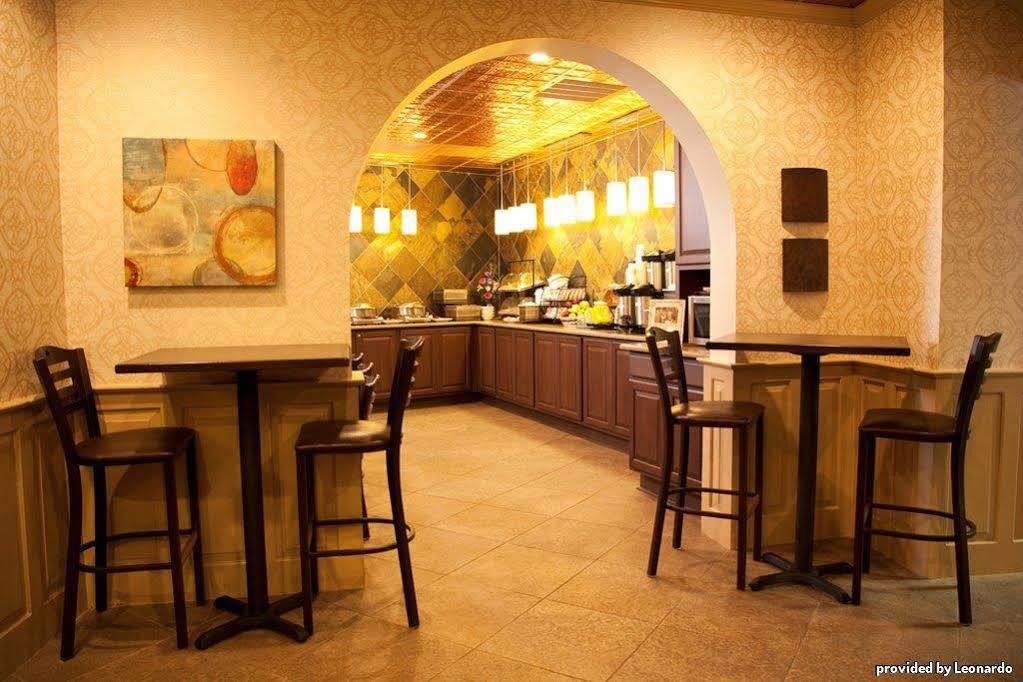 Comfort & At Copeland Tower Metairie